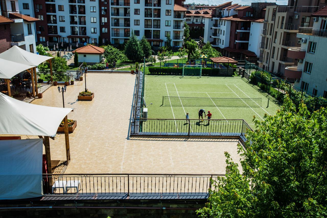 Family Hotel Apolon Nesebar Exterior photo